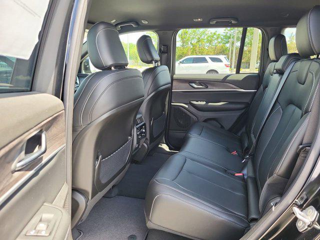 new 2025 Jeep Grand Cherokee car, priced at $36,707