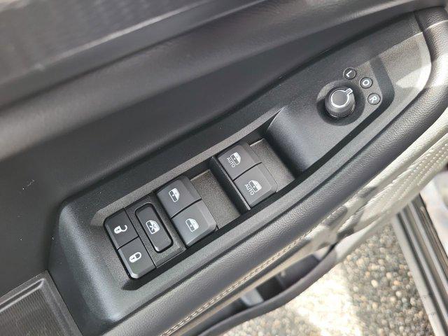 used 2024 Jeep Grand Cherokee car, priced at $35,902
