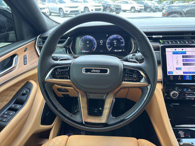 new 2025 Jeep Grand Cherokee L car, priced at $62,421