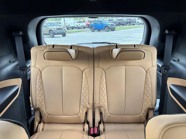 new 2025 Jeep Grand Cherokee L car, priced at $62,421