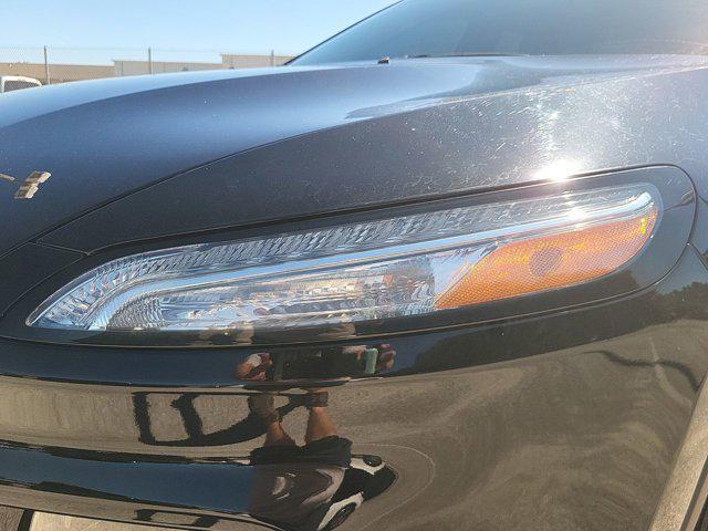 used 2018 Jeep Cherokee car, priced at $15,972