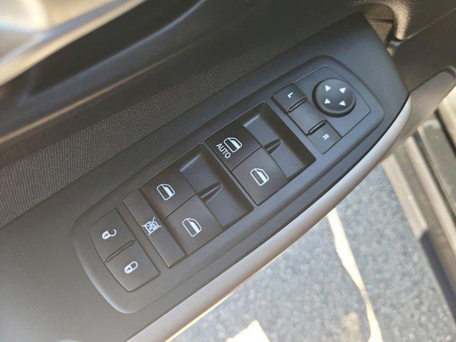 used 2018 Jeep Cherokee car, priced at $15,972