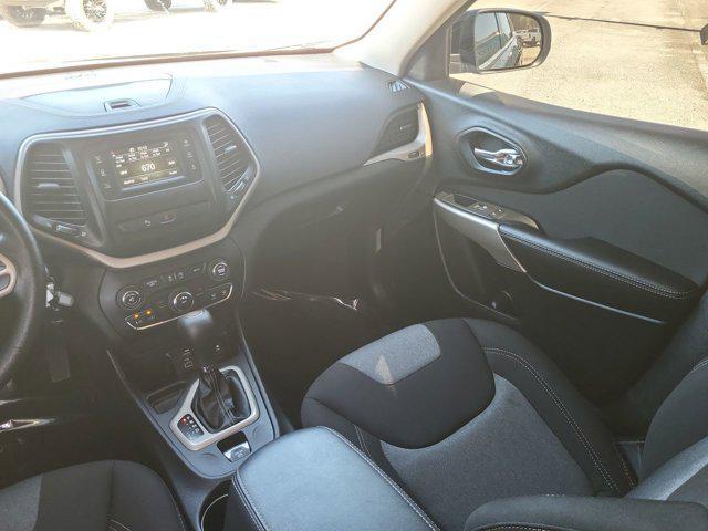 used 2018 Jeep Cherokee car, priced at $15,972