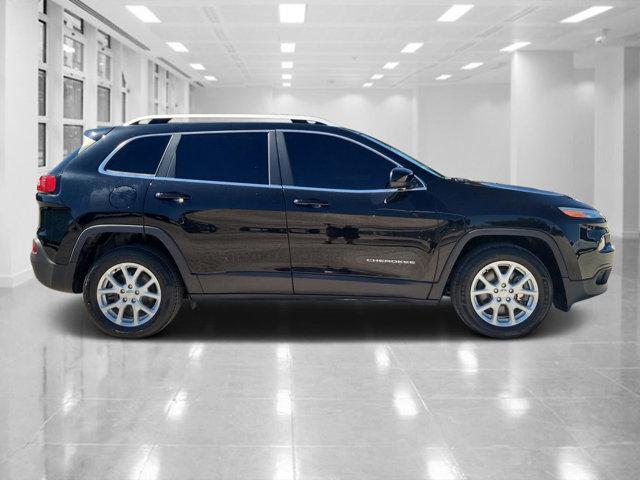 used 2018 Jeep Cherokee car, priced at $15,972