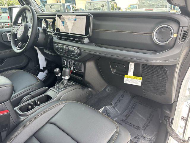 new 2025 Jeep Gladiator car, priced at $39,980