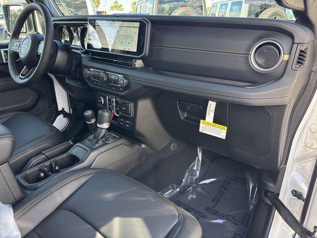 new 2025 Jeep Gladiator car, priced at $42,158