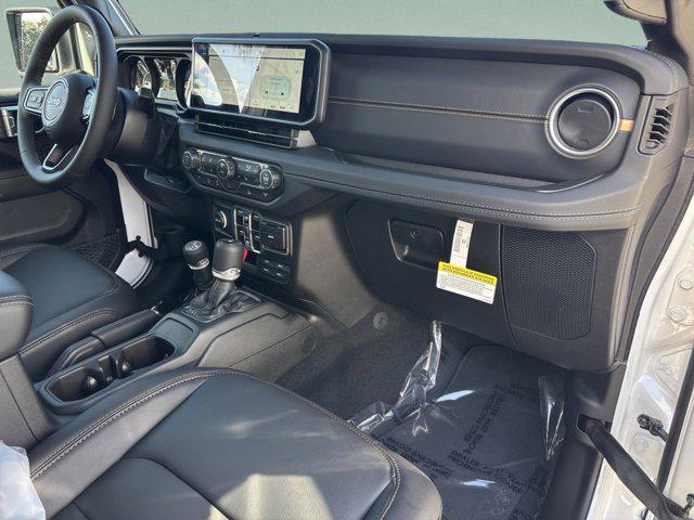 new 2025 Jeep Gladiator car, priced at $39,385