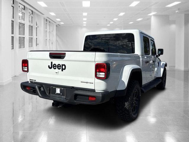 new 2025 Jeep Gladiator car, priced at $42,158
