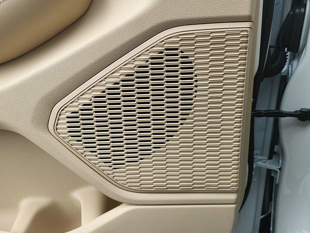 new 2025 Jeep Grand Cherokee L car, priced at $40,330