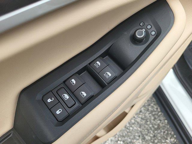 new 2025 Jeep Grand Cherokee L car, priced at $40,330