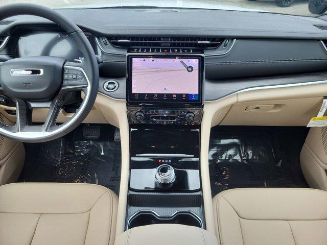 new 2025 Jeep Grand Cherokee L car, priced at $40,330