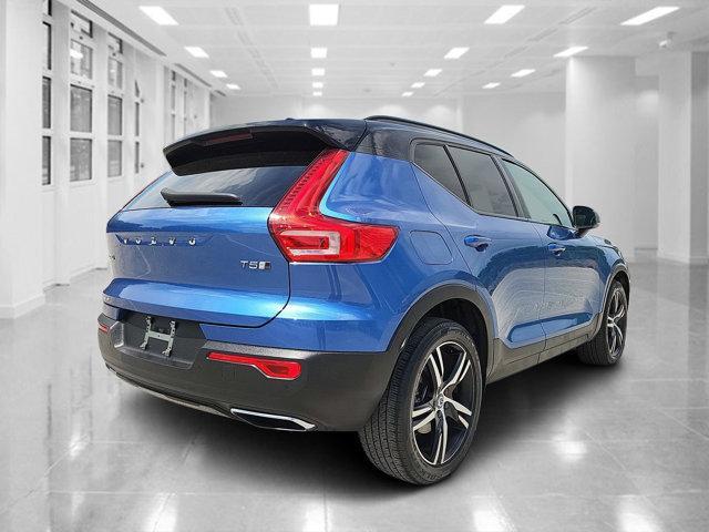 used 2020 Volvo XC40 car, priced at $21,698