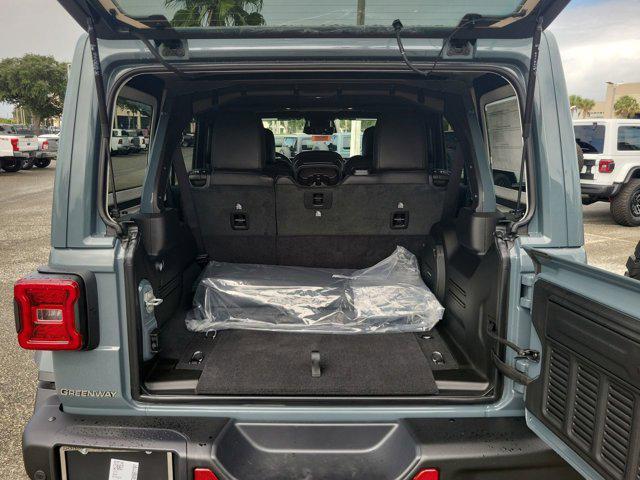 new 2025 Jeep Wrangler car, priced at $59,165