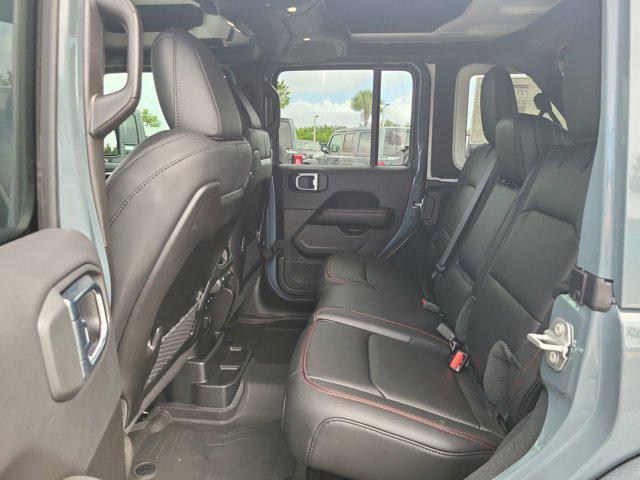 new 2025 Jeep Wrangler car, priced at $59,165