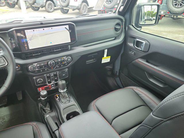 new 2025 Jeep Wrangler car, priced at $59,165