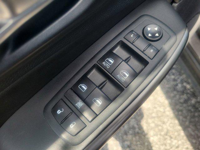 used 2021 Jeep Cherokee car, priced at $17,449