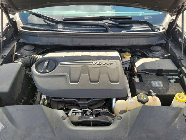 used 2021 Jeep Cherokee car, priced at $17,449