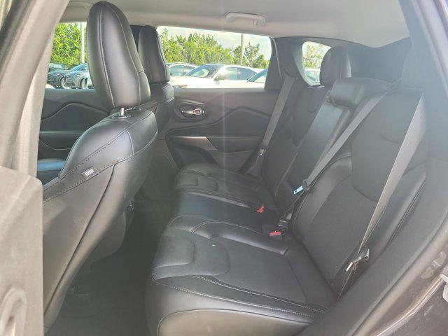 used 2021 Jeep Cherokee car, priced at $17,449