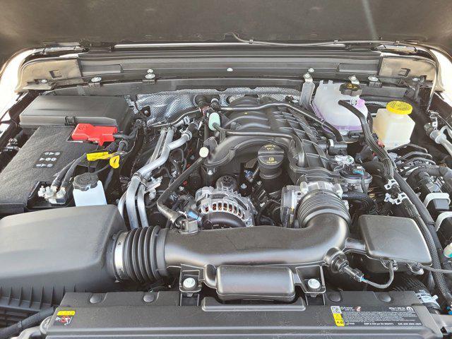 new 2025 Jeep Gladiator car, priced at $40,936