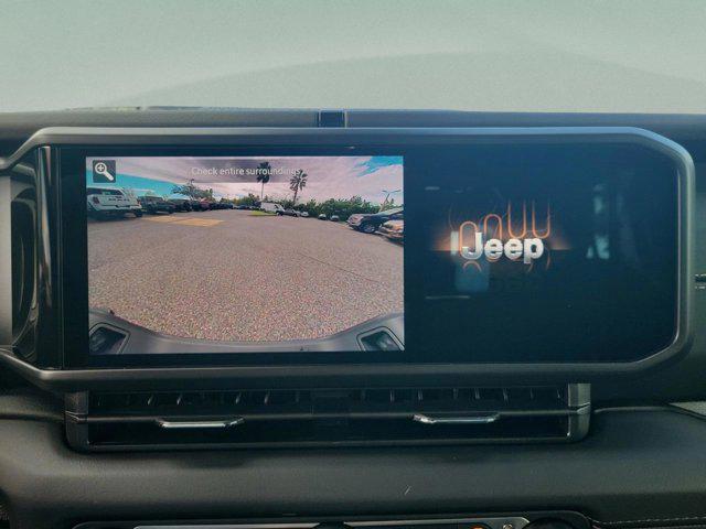 new 2025 Jeep Gladiator car, priced at $39,980