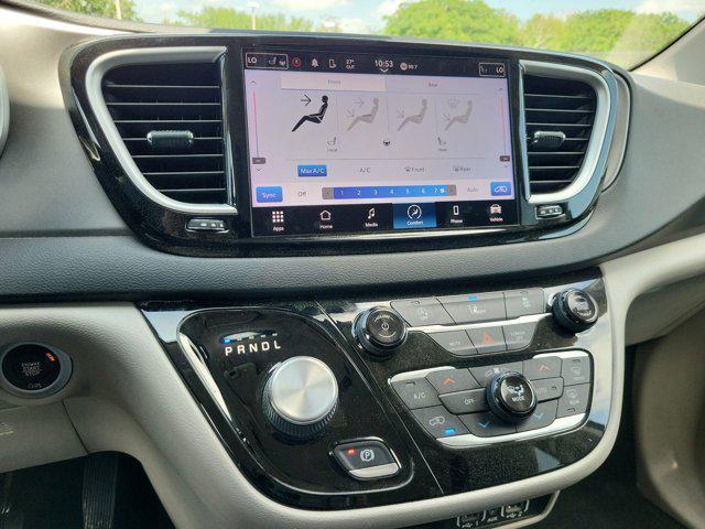 used 2022 Chrysler Pacifica car, priced at $18,892