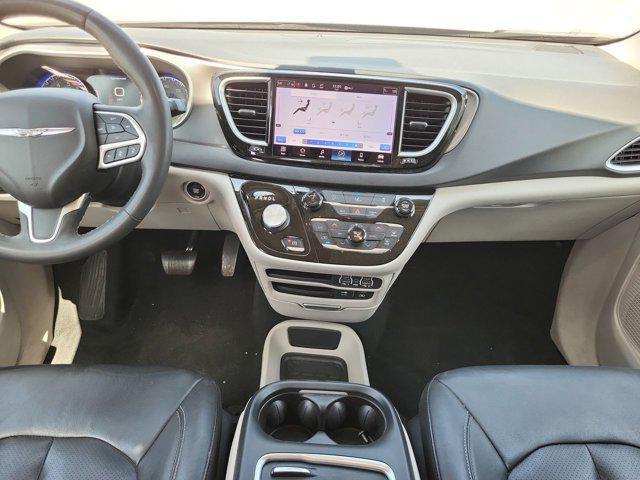used 2022 Chrysler Pacifica car, priced at $18,892