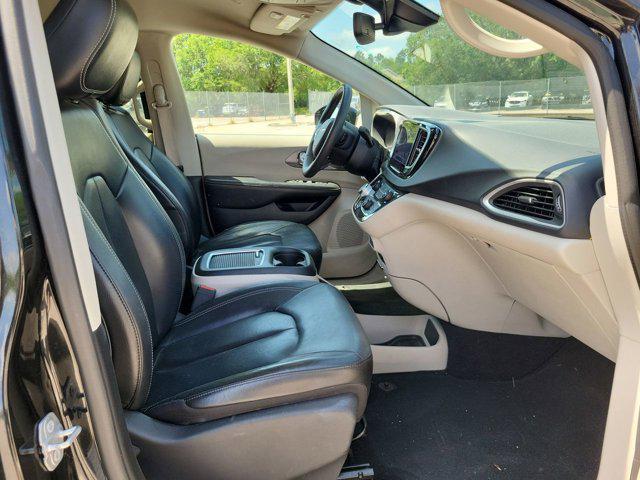 used 2022 Chrysler Pacifica car, priced at $18,892
