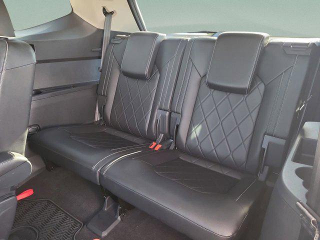 used 2024 Volkswagen Atlas car, priced at $40,023