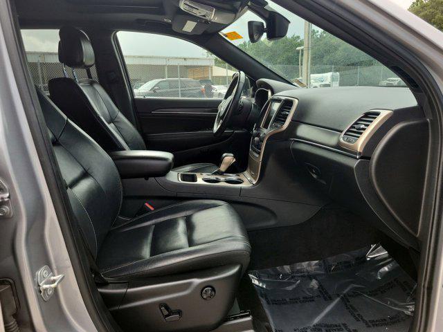 used 2017 Jeep Grand Cherokee car, priced at $15,480