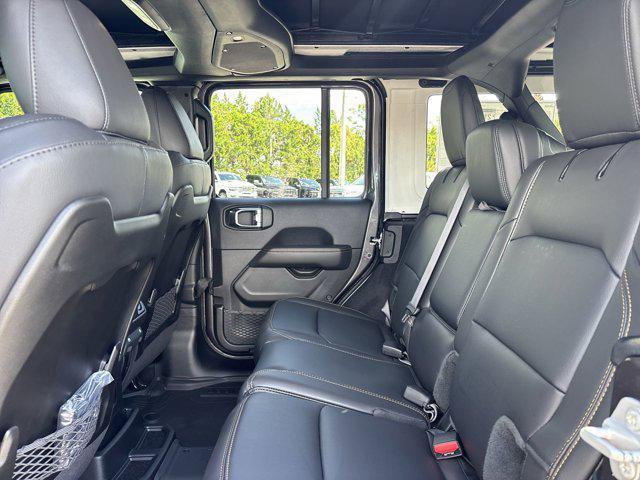 new 2025 Jeep Wrangler car, priced at $51,370