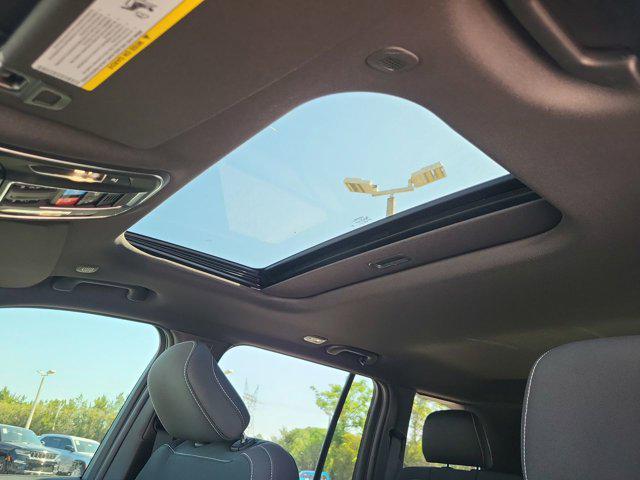new 2025 Jeep Grand Cherokee car, priced at $36,498