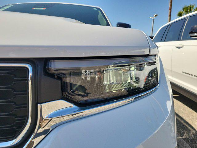 new 2025 Jeep Grand Cherokee car, priced at $36,498