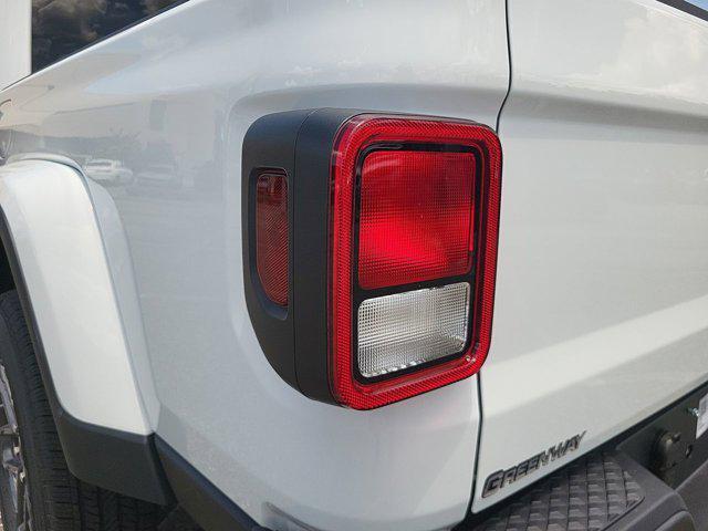 new 2025 Jeep Gladiator car, priced at $39,585