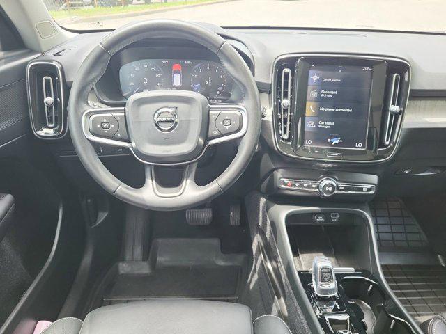 used 2020 Volvo XC40 car, priced at $24,680