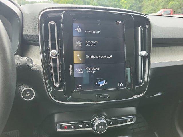 used 2020 Volvo XC40 car, priced at $24,680