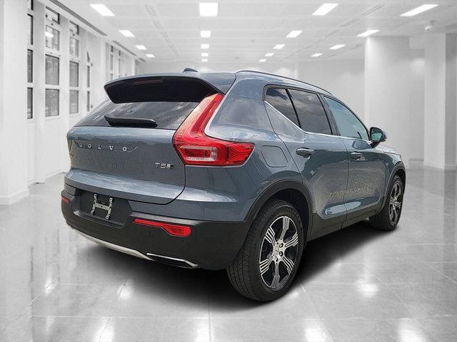 used 2020 Volvo XC40 car, priced at $24,680