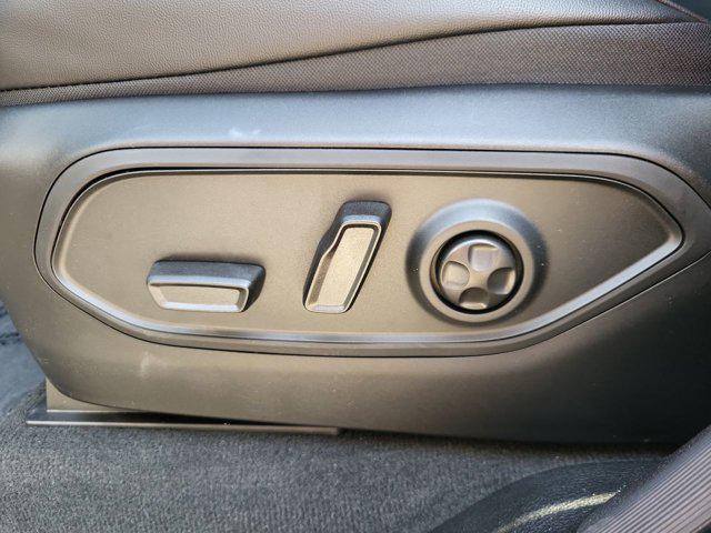 new 2025 Jeep Grand Cherokee car, priced at $36,907
