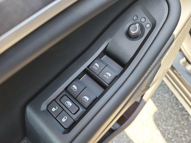 new 2025 Jeep Grand Cherokee car, priced at $36,907