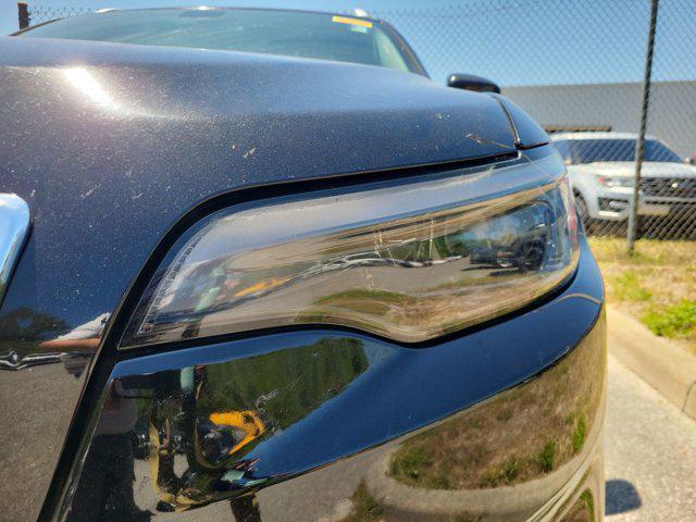 used 2019 Jeep Cherokee car, priced at $12,900