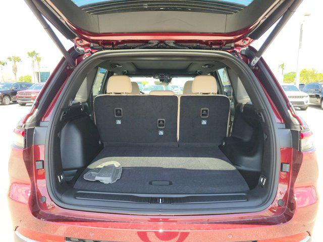new 2025 Jeep Grand Cherokee car, priced at $44,695