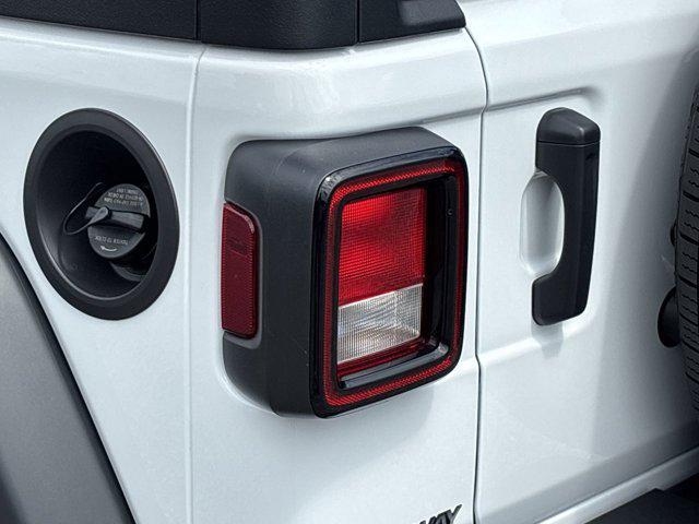 new 2025 Jeep Wrangler car, priced at $40,830