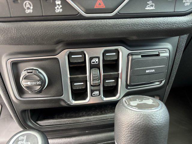 new 2025 Jeep Wrangler car, priced at $40,830