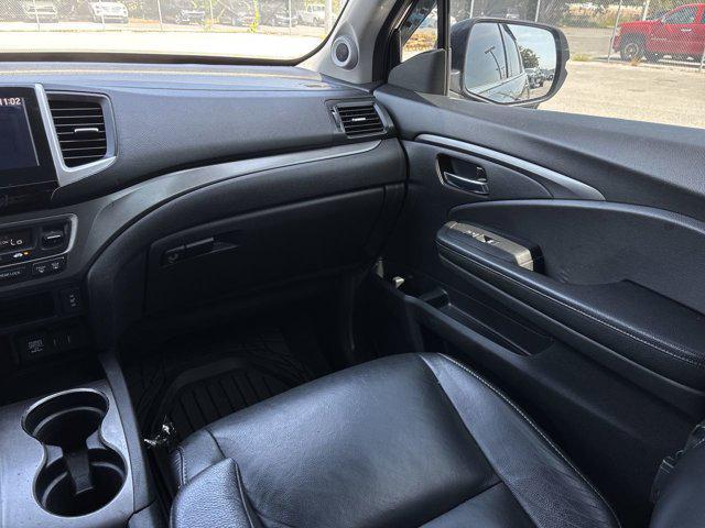 used 2016 Honda Pilot car, priced at $16,987