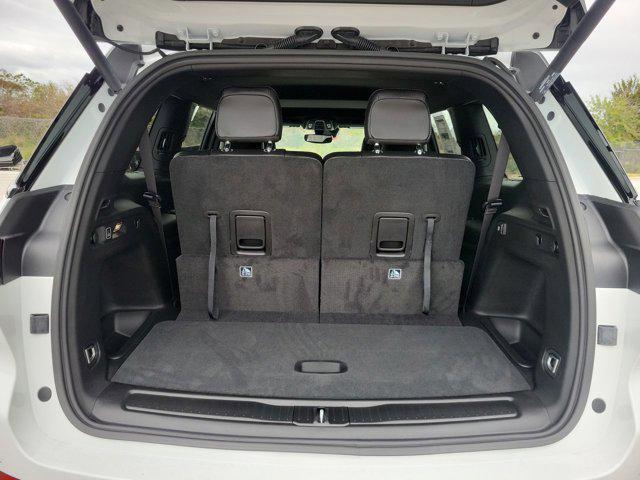 used 2024 Jeep Grand Cherokee L car, priced at $38,256