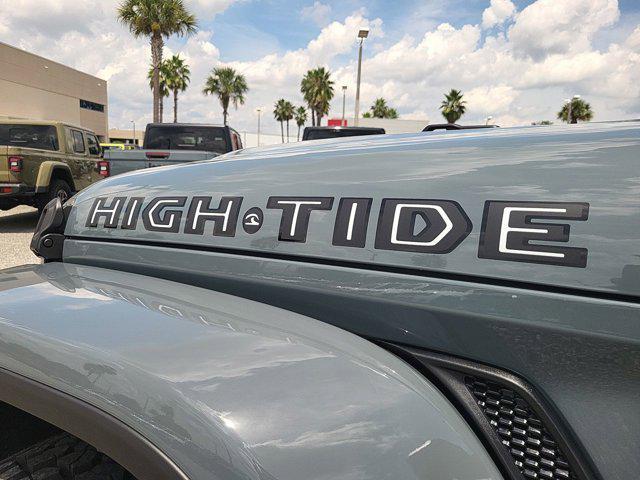 new 2025 Jeep Gladiator car, priced at $39,869