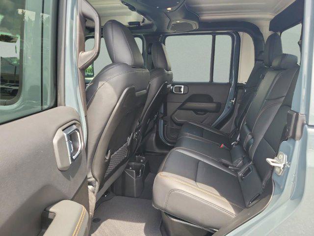 new 2025 Jeep Gladiator car, priced at $38,685