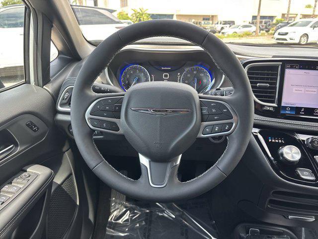 new 2026 Chrysler Pacifica car, priced at $40,445