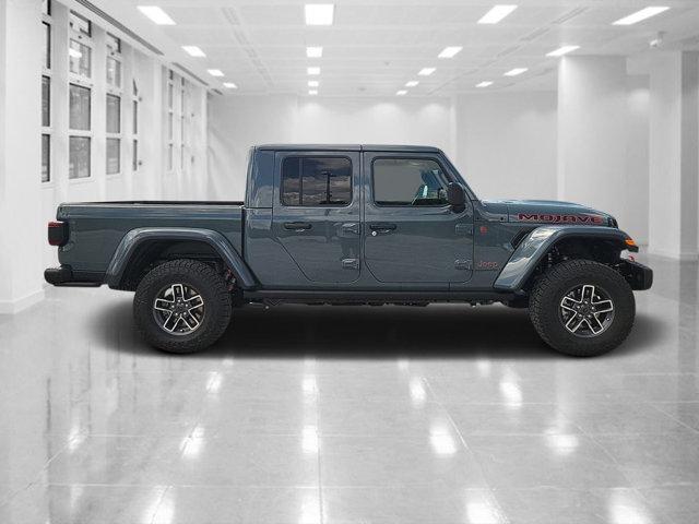 new 2025 Jeep Gladiator car, priced at $50,860