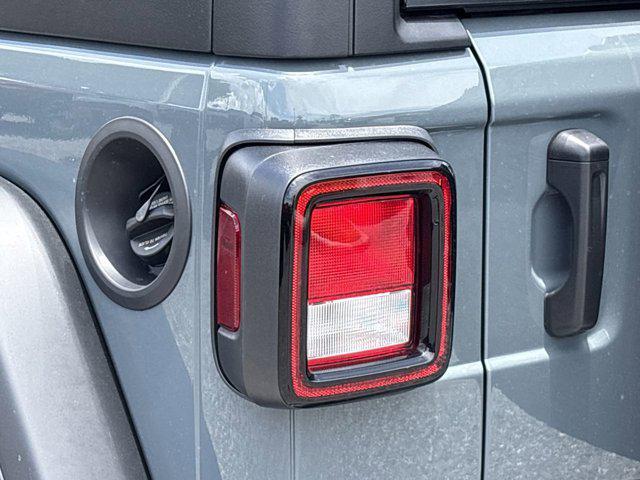 new 2025 Jeep Wrangler car, priced at $48,078
