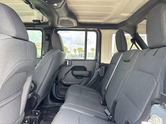 new 2025 Jeep Wrangler car, priced at $48,078